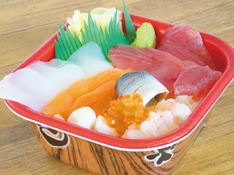 選ぶのも楽しい種類豊富な海鮮丼