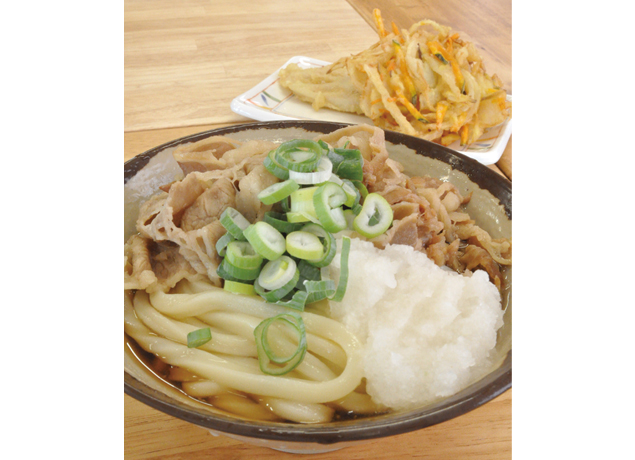 『セルフうどん 富士山』種類豊富！デイリー使いしたいうどん屋さん