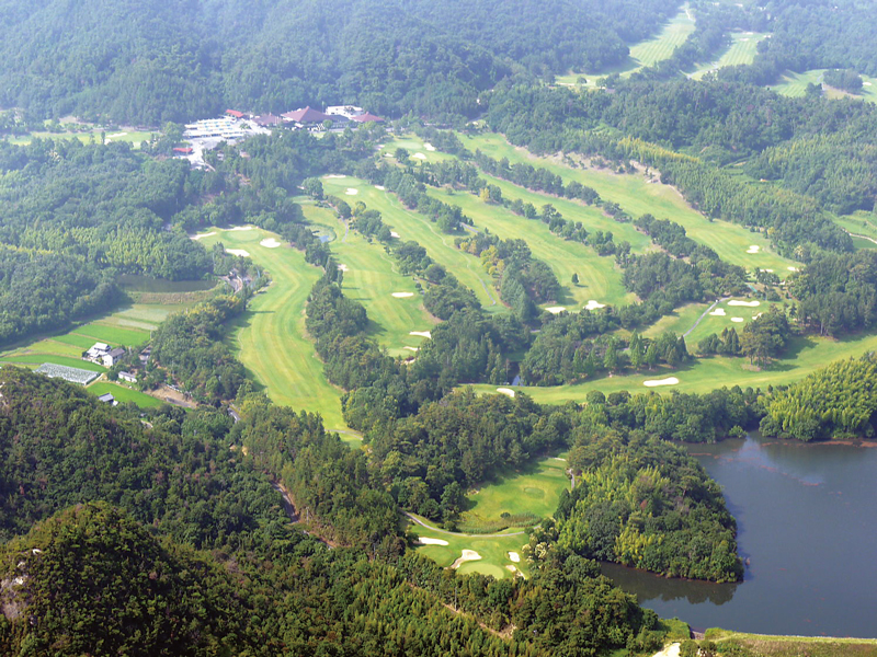 『高松グランドカントリークラブ』初心者の方も、お友達同士でも安心。女性限定のオープンコンペです。【香川県木田郡三木町】