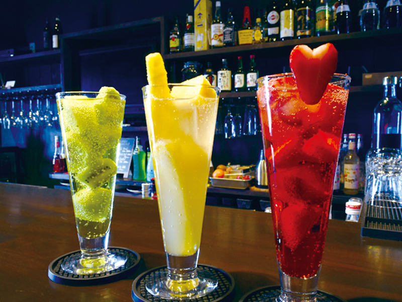 気軽に立ち寄れる居心地の良いBARがOPEN!