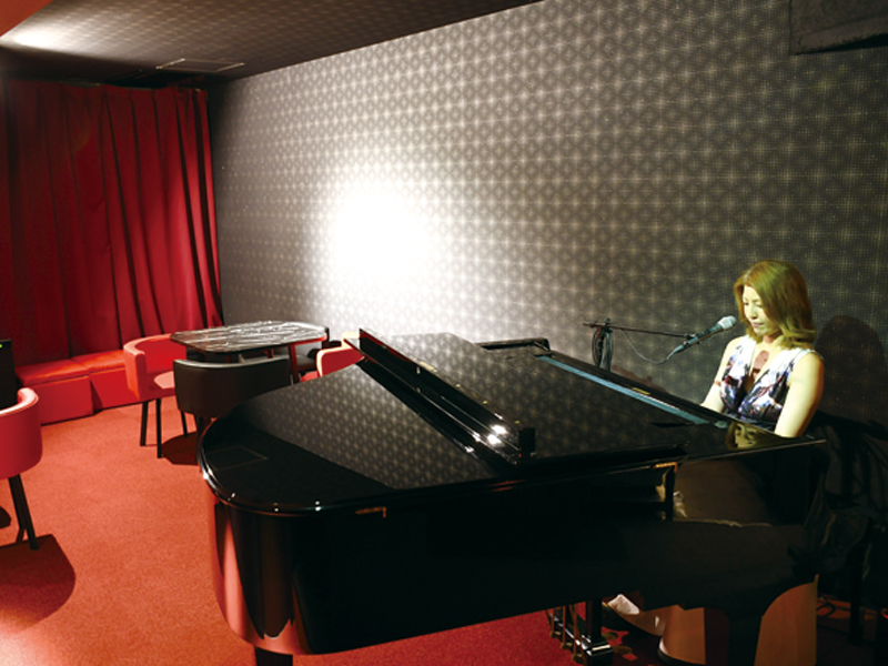 『Bar&Piano Kait0　バー&ピアノ カイト』ピアノの音色に包まれた大人の贅沢時間を愉しんで【香川県高松市南新町】