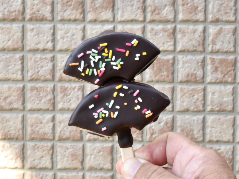 新感覚！食べ歩きできるバウムクーヘン