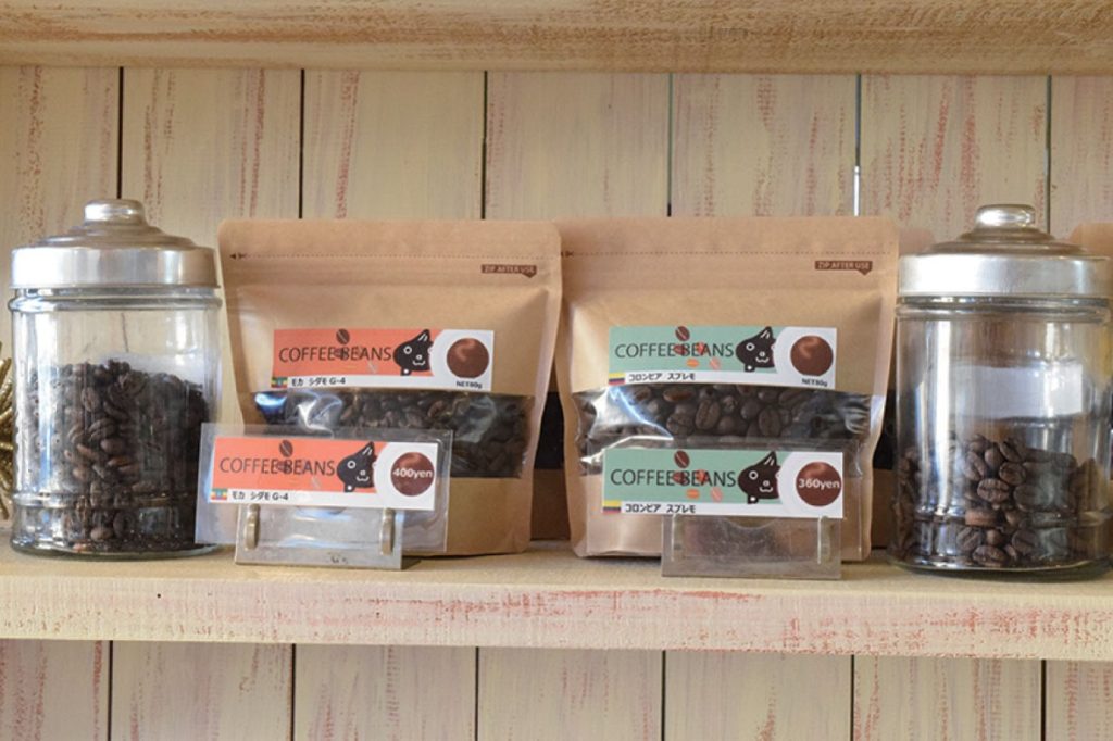 『ｐａｔｉｓｓｅｒｉｅ　ｐａｔｅ　ａ　ｂｏｍｂｅ』大人気パティスリーのモーニングと自家焙煎コーヒーを堪能