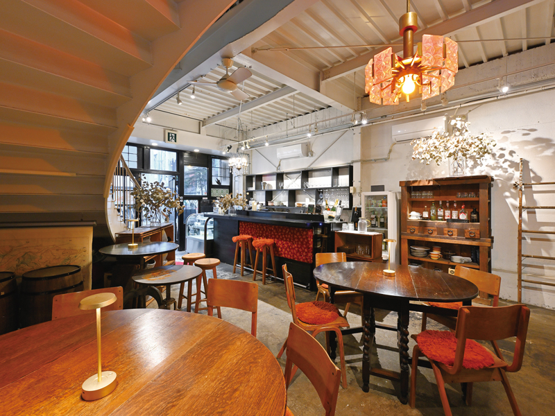 『entrée　アントレ』ワインと会話が似合う場所。 ふと立ち寄りたくなる、街角の小さなフランス。【香川県高松市片原町】