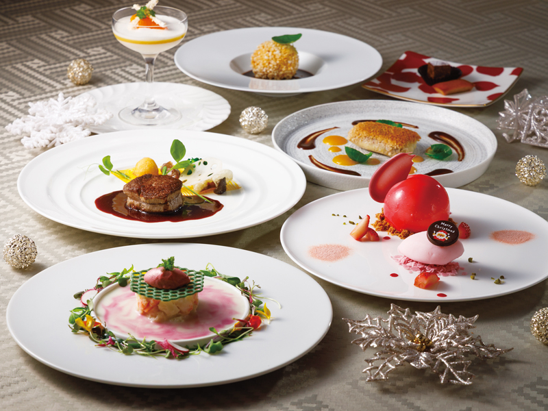 『JRホテルクレメント高松20F レストラン「フィオーレ」』海と夜景を望む絶景、上質な空間とおもてなしが紡ぐ聖夜を華やかに彩る、特別なディナーを。【香川県高松市浜ノ町】