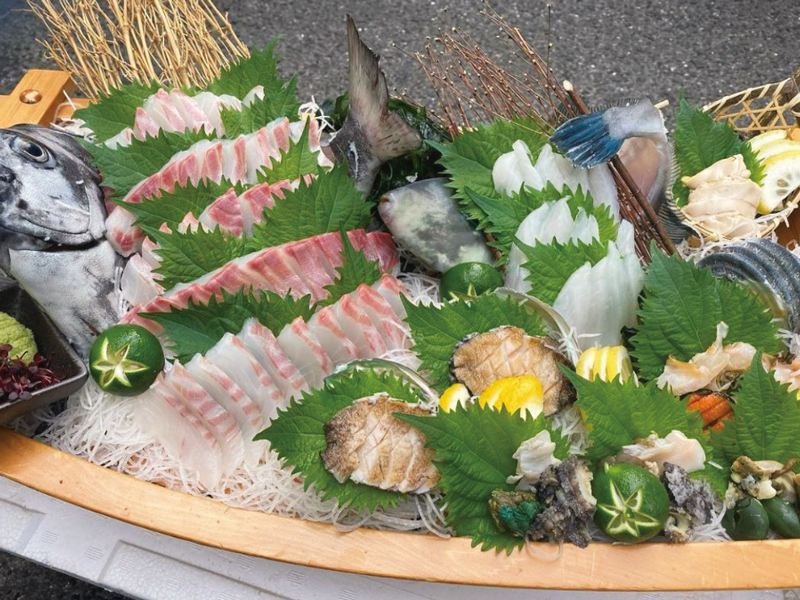 『なごみ屋 鳥匠』今年の忘年会は『鳥匠』で、選べる鍋宴会をお楽しみください。【香川県丸亀市土器町】