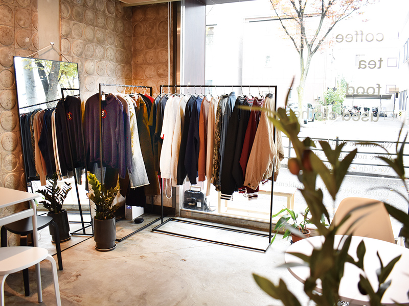 『benchmark　ベンチマーク』居心地の良い空間で束の間のブレイクタイムを過ごして【香川県高松市番町】