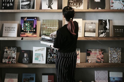 感度を刺激するアートブックに囲まれて自分らしい過ごし方が叶う場所