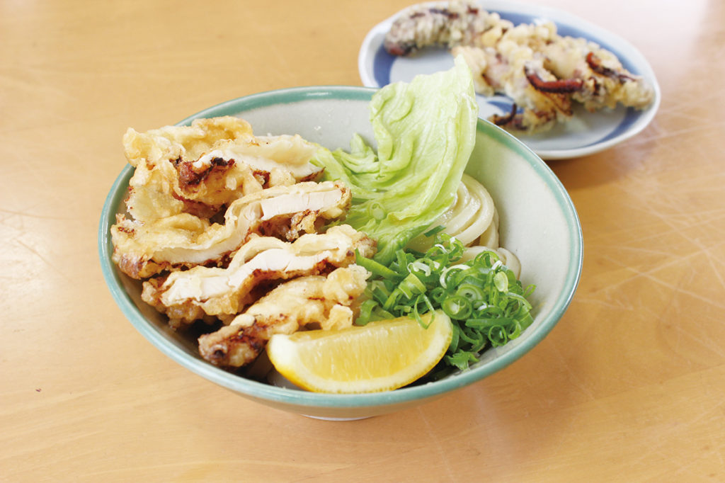 麺には室戸海洋深層水の自然塩を使用！