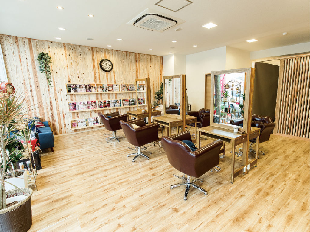 誰もが憧れるトレンドヘアスタイルに大変身！『blanco 丸亀土器店』