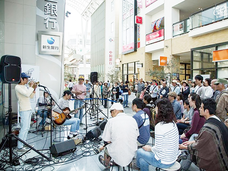 終了しました。5月4日（土･祝）5日（日･祝）TAKAMATSU MUSIC BLUE FES 2024  FLY WITH YOUR WIND 自由に空を舞おう、君の風に乗って【香川県高松市丸亀町、他 市内11会場】