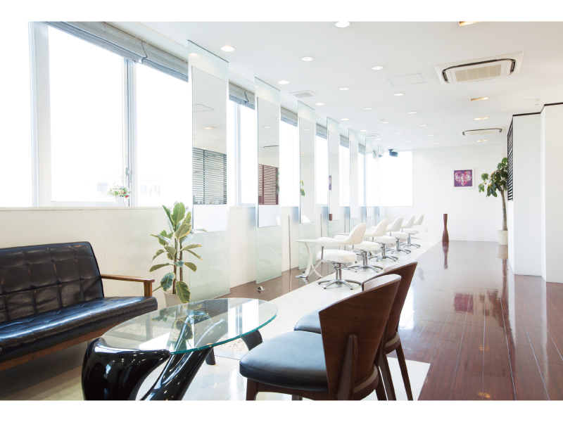 おかげさまで4周年!『HAIRSALON HARE』