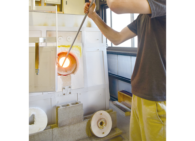 『MORI GLASS』吹きガラス体験で自分だけのオリジナルガラス作品を作ろう！　　