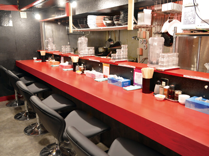 安くてうまい！自慢の自家製麺が楽しめる隠れ家