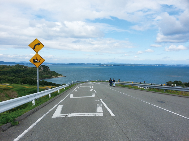 瀬戸内の島々をプレジャーボートで巡る貸切で安心な、 夏のプチ贅沢旅♡