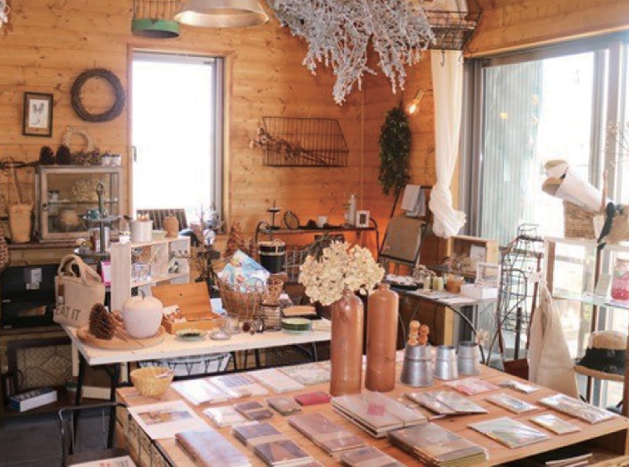 人気雑貨店の『牛田商店』が、移転オープン！