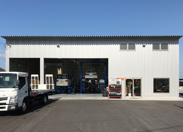 『香川オート　カガワオート』整備士常駐で急なトラブルも対応！厳選した中古車も展示中