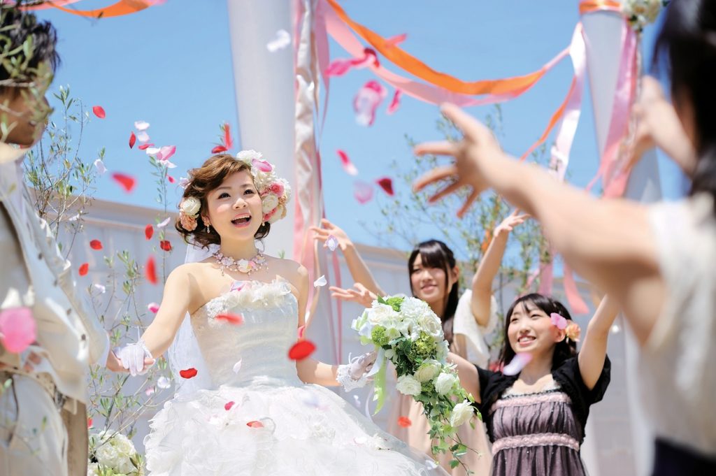 居心地の良いアットホームな雰囲気でお２人らしいセレモニーをお手伝い