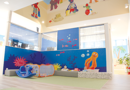 『ごうだおとなこども歯科』セサミストリートクリニックの監修医院！