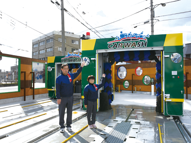 ヤマウチセルフ運営の大型洗車場がOPEN！