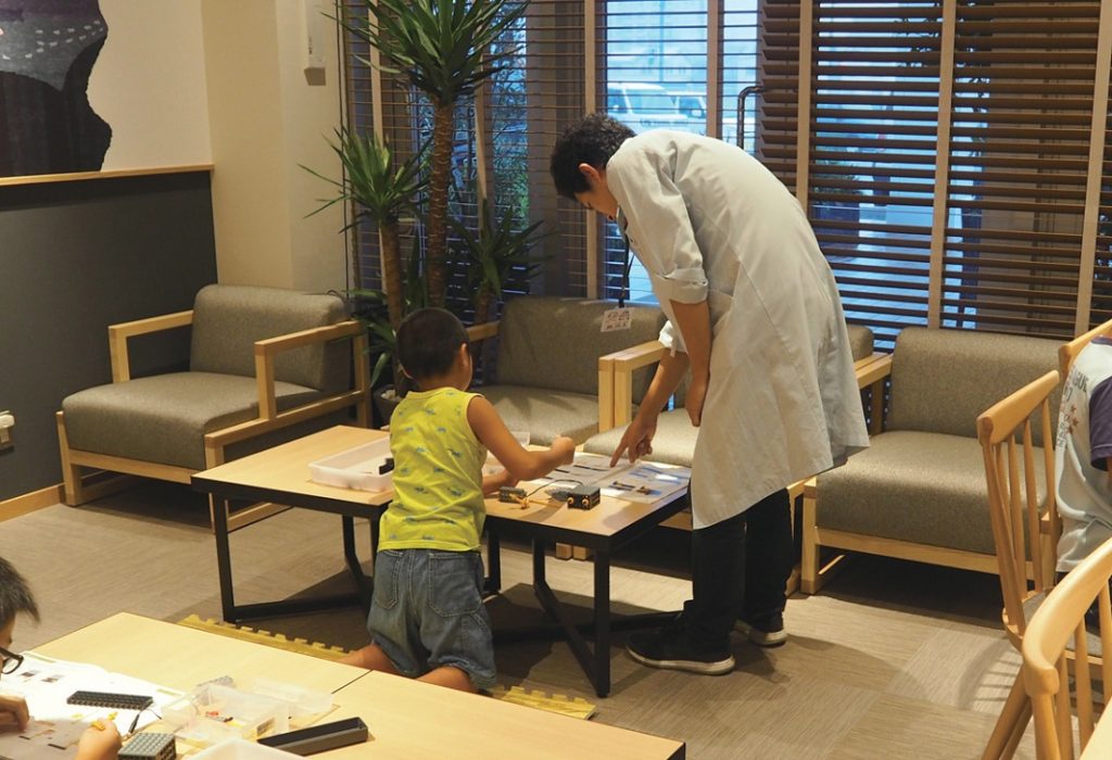 『ロボット教室 高松サンシャイン通り教室』パパママ必見のロボット教室が登場！