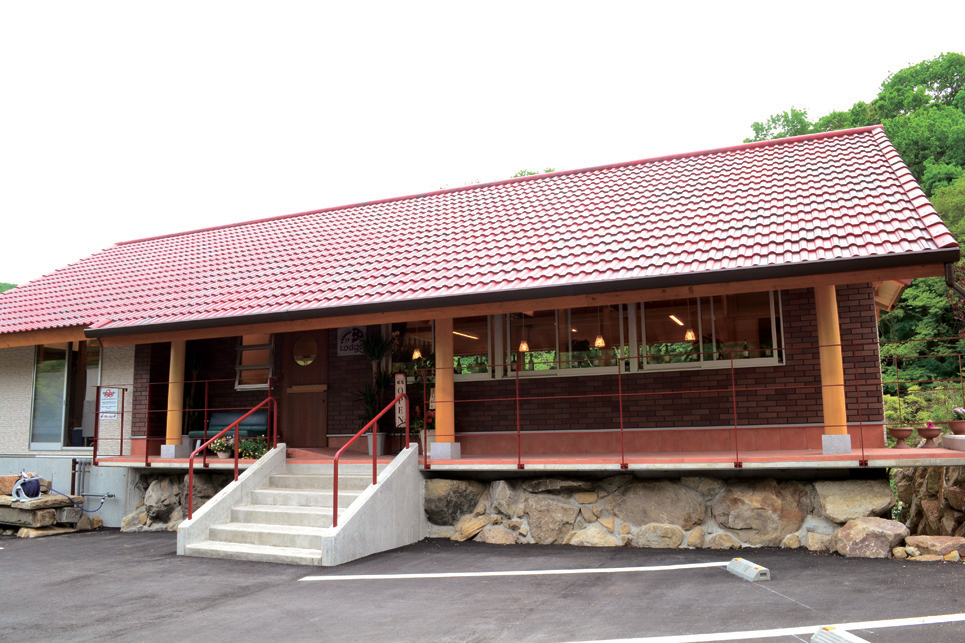 森の中で石窯ピザ＆スイーツを満喫！