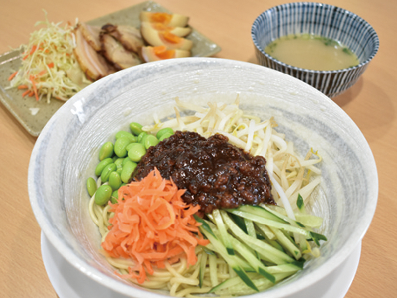 中国で６年間修行した店主が麺屋をOPEN!