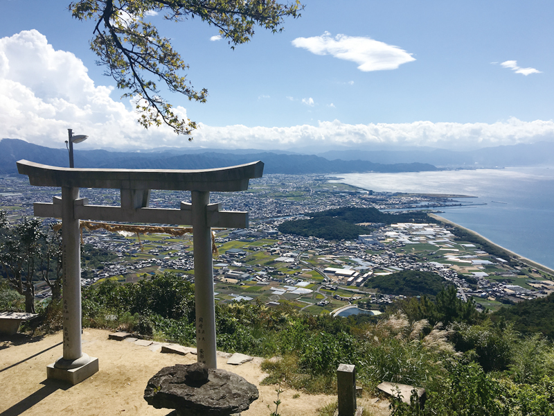 サッカー元日本代表･前園真聖さんが四国の「絶景」を巡る自転車旅に注目！