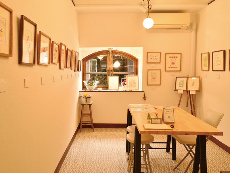 パティシエが手掛けるクレープ専門店『川東クレープ』がライオン通りに登場！