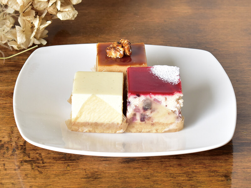 極上のくちどけ！おしゃれでキュートなキューブ型のチーズケーキ専門店