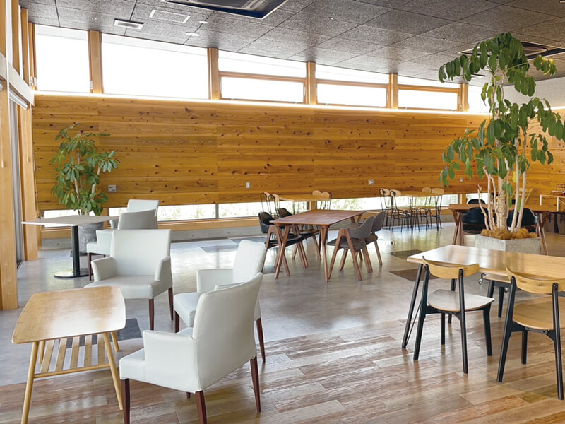 『クラシコ丸亀』内にフードコート式のカフェがOPEN！