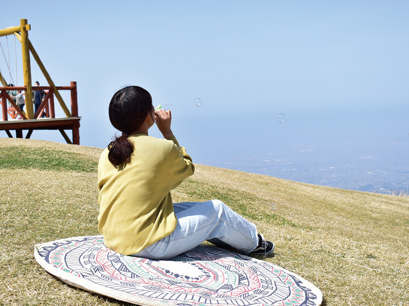 標高920mからの美しい景色とコーヒーを楽しむカフェがOPEN!