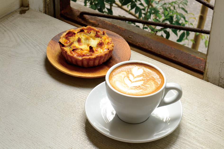 『コルシカ珈琲 KITAHAMA Roasting Works』あの『コルシカ珈琲』が北浜alleyに移転OPEN