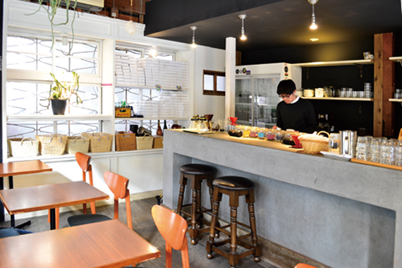 『コルシカ珈琲 KITAHAMA Roasting Works』あの『コルシカ珈琲』が北浜alleyに移転OPEN