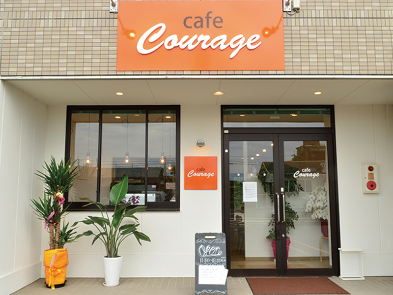 優しい甘さのケーキが人々を魅了するカフェがOPEN！