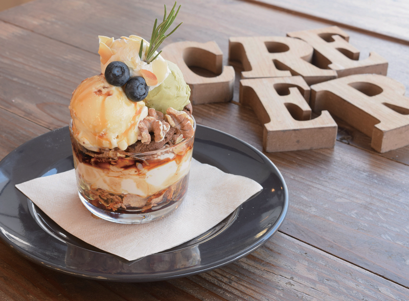 『CRÉER COFFEE』あの人気カフェ『CRÉER』がシンプルで洗練された空間へリニューアル