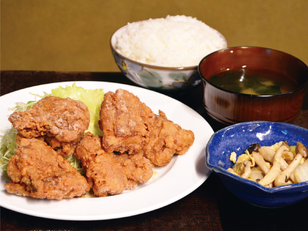 のんびり過ごせるカフェ兼居酒屋がOPEN！『茶と飯 ほのり』