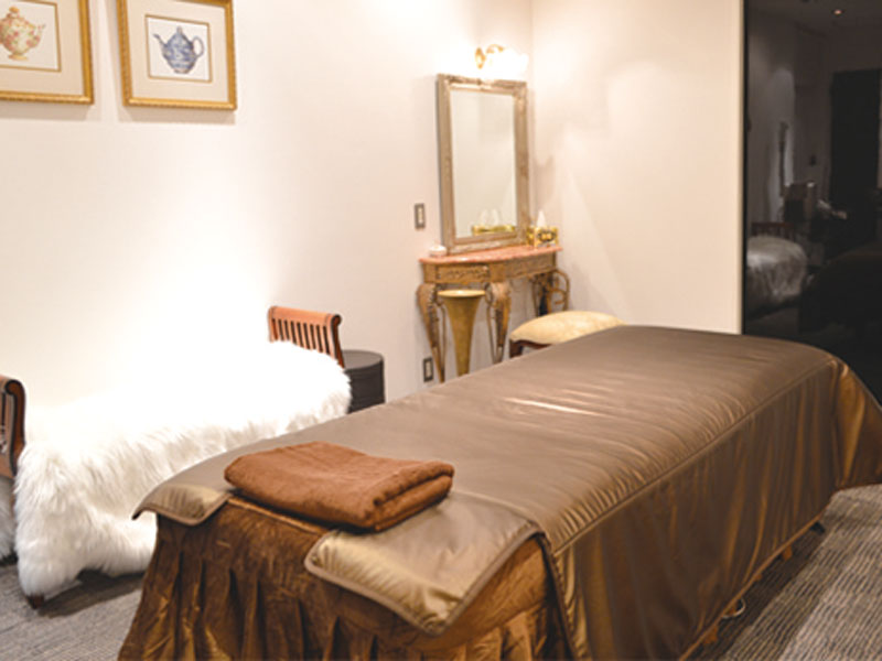 非日常が味わえる完全個室の空間へと全面改装！