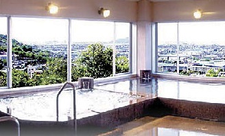 お友達や家族と・・・天然温泉でゆっくりと寛ごう！