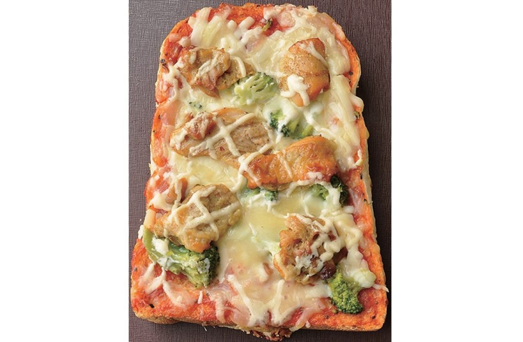 『アミチャーベーカリー』肉厚ハンバーグ×塩ダレの旨味がGOOD！ガッツリ頬張りたいハンバーガー