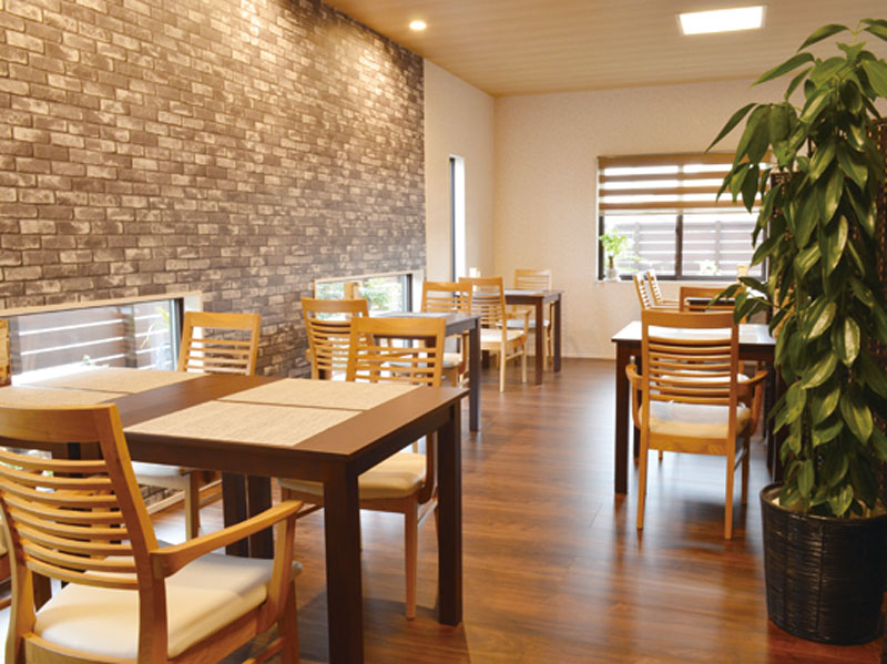 店主のこだわり溢れる落ち着いた空間のカフェ