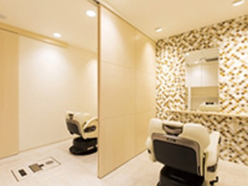 一軒でトータルビューティが叶うサロン