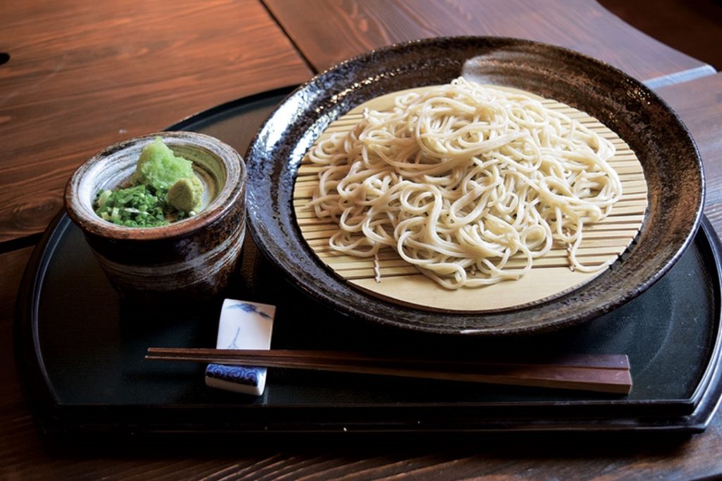 『はなれ』古民家の温かさを残した手打ちそば専門店