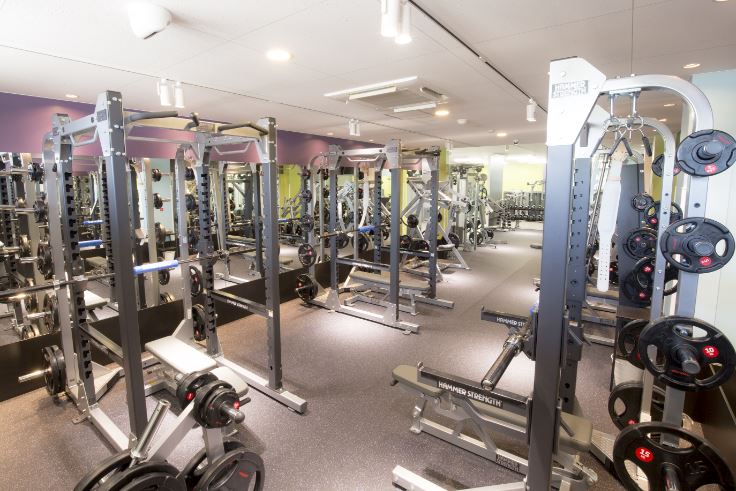 『ANYTIME FITNESS高松木太町店　エニタイムフィットネス』国内はもちろん、世界27ヶ国4,000以上の 店舗をいつでも利用OK！