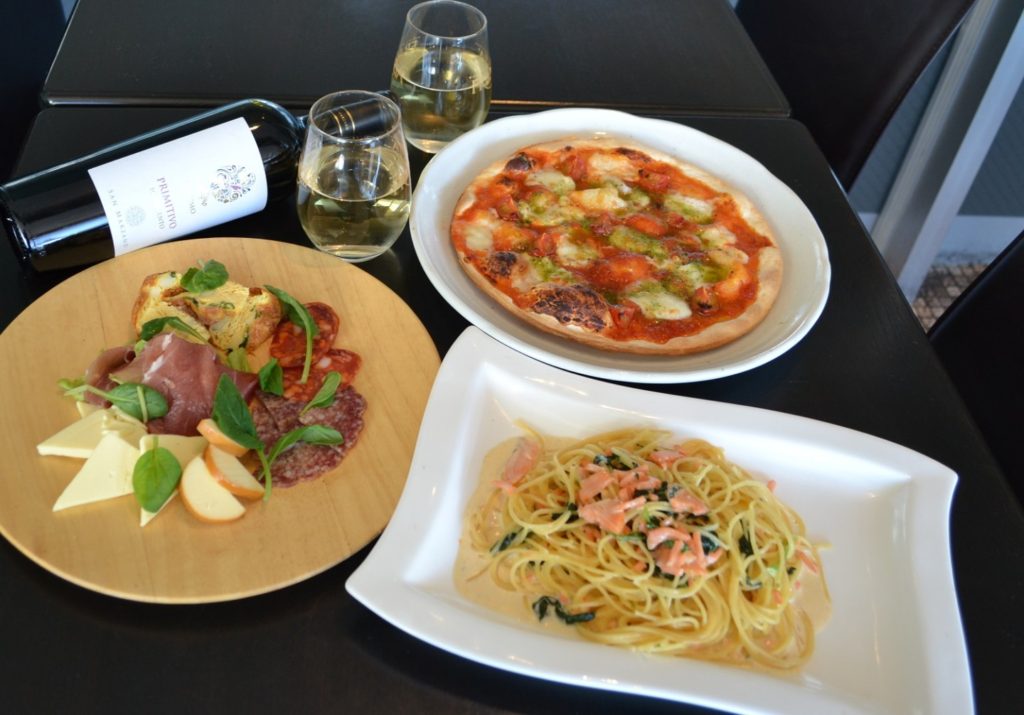 夜景を眺めながら、 オシャレにイタリアンを堪能