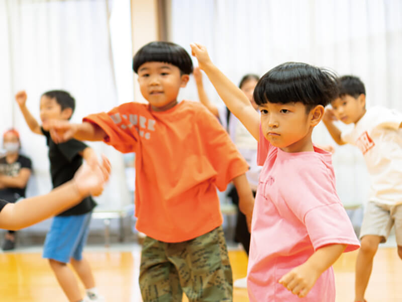 「香川ファイブアローズ」公式のダンススクール