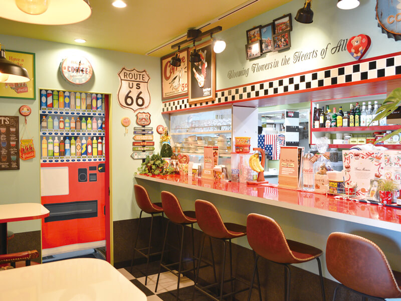 ハワイ料理と沖縄料理を楽しめるアメリカンダイナー