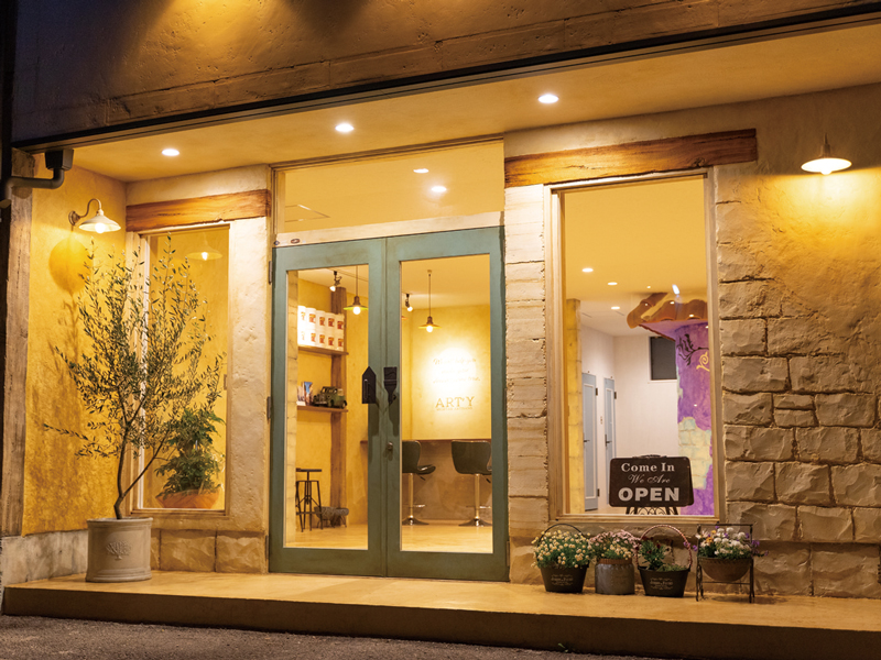 特殊技法を使っておしゃれなリノベーションを