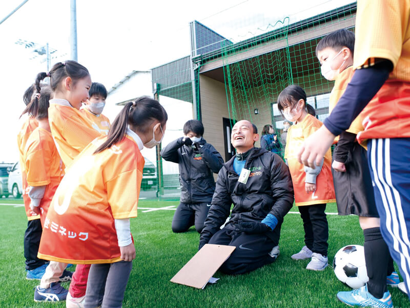 「楽しむ、極める、成長する」エムズサッカーアカデミー誕生！