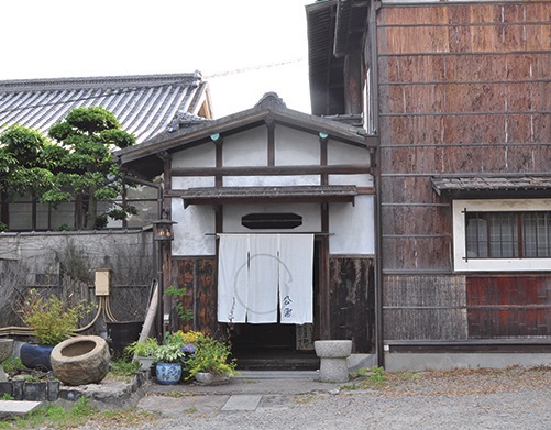 『蔵カフェ こうらく』旬の食材を使った丁寧な美味しさ料亭の味をお米と一緒に堪能しよう